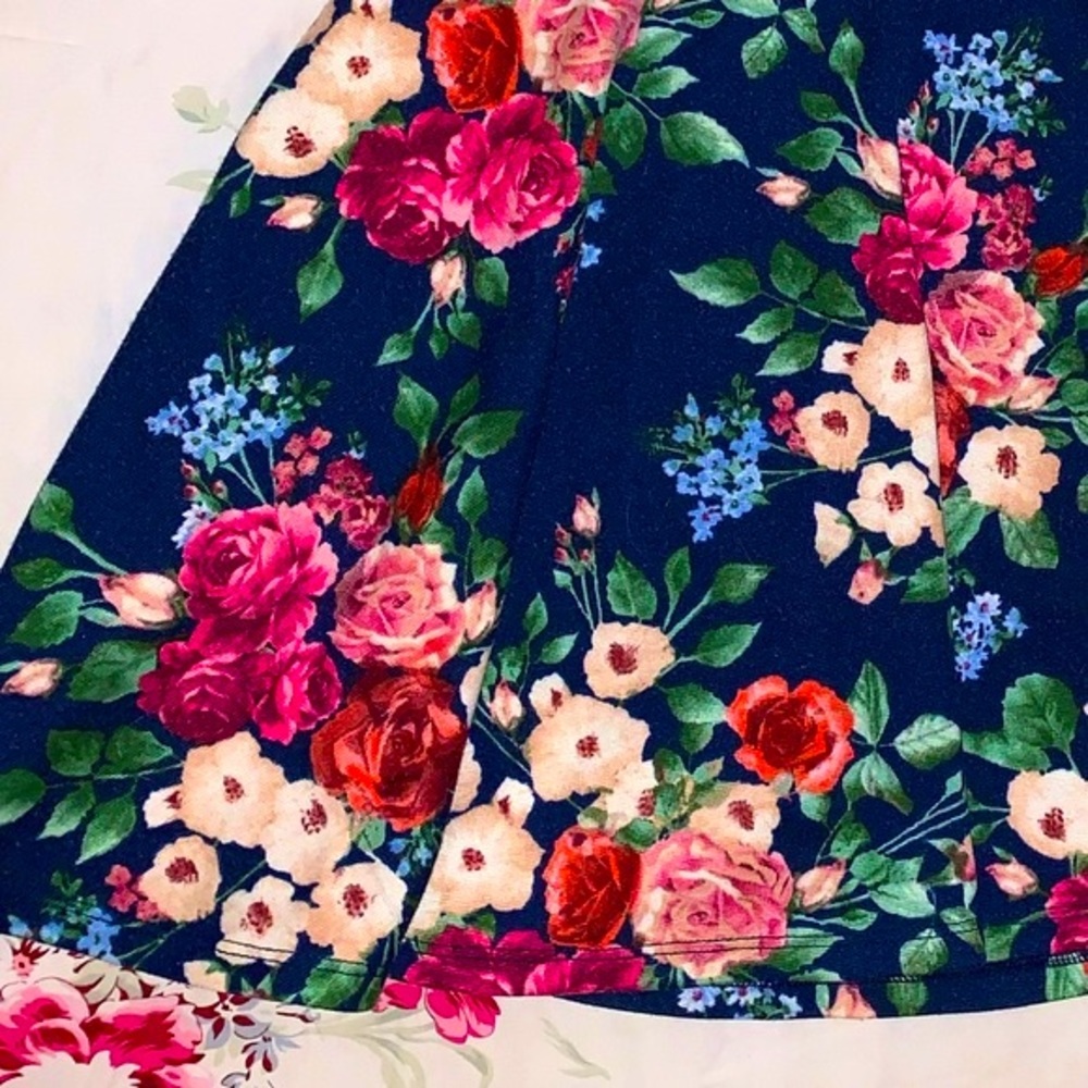 Navy Floral Skirt - Picture 6 of 6